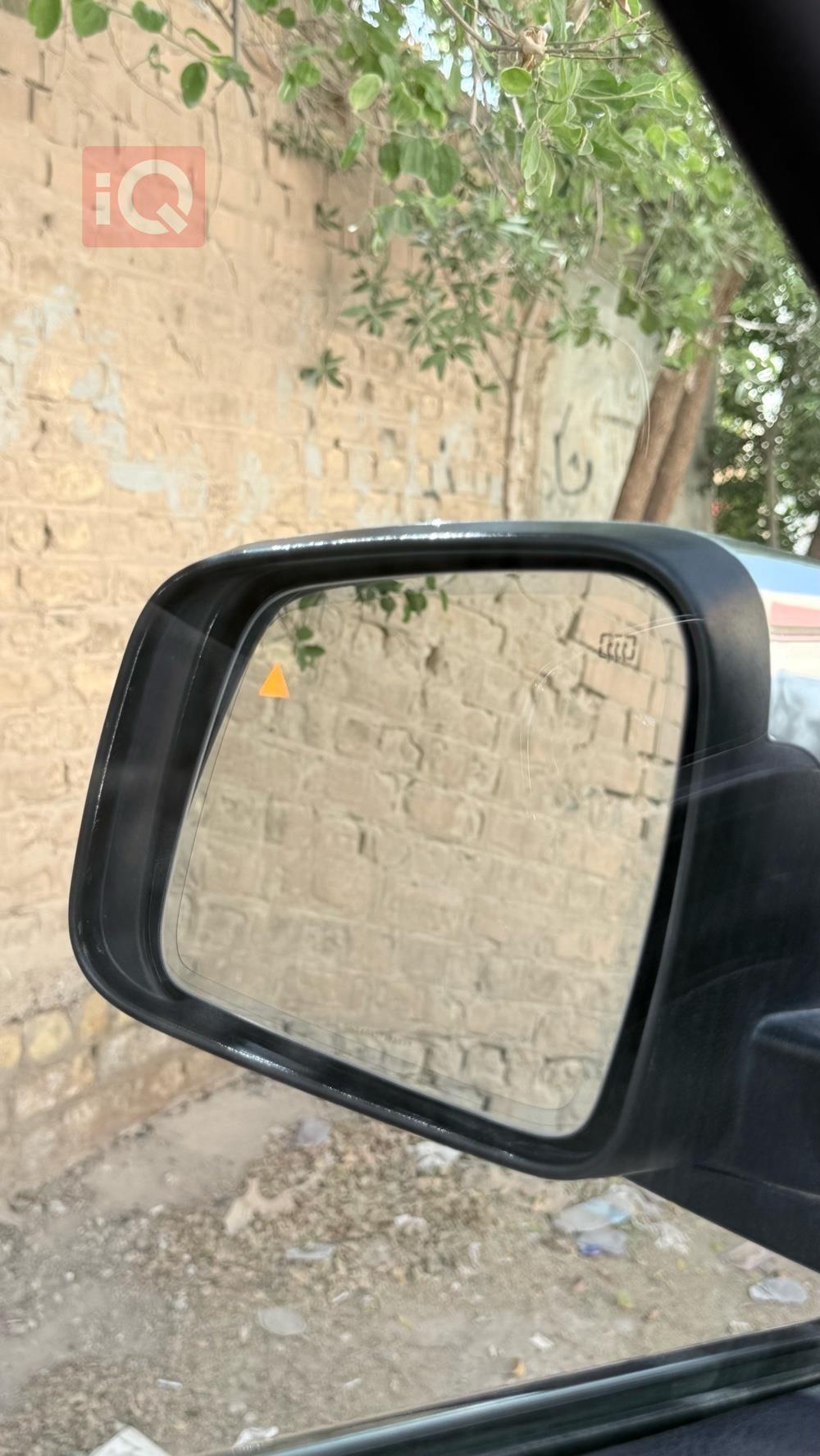 جیپ گراند شیرۆکی